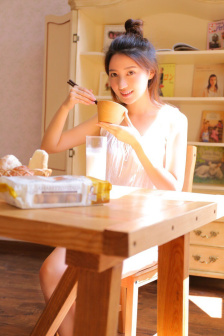 上别人丰满人妻完结